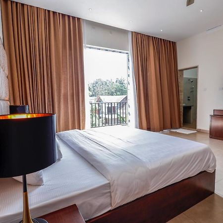 Falcon Suites Whitefield Bangalore Exterior foto